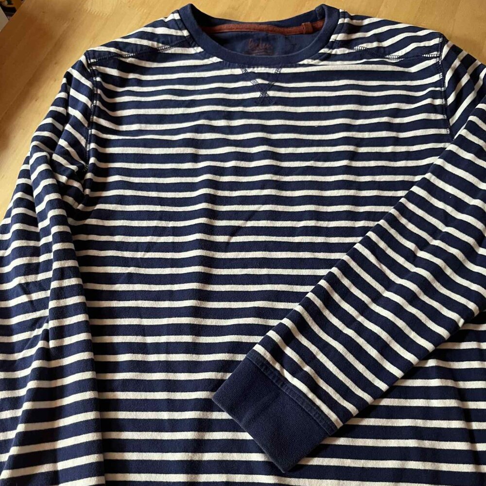 BODEN Men's Size Small Navy Striped Cotton Long Sleeved Crewneck Top Shirt